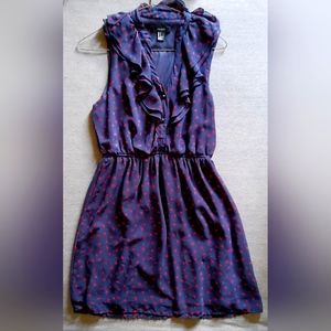 Forever 21 Sleveless dress with heart pattern